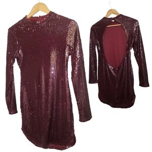 BRAND NEW: BACKLESS SEQUIN DRESS